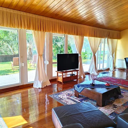 Casa Idilica 5 En *