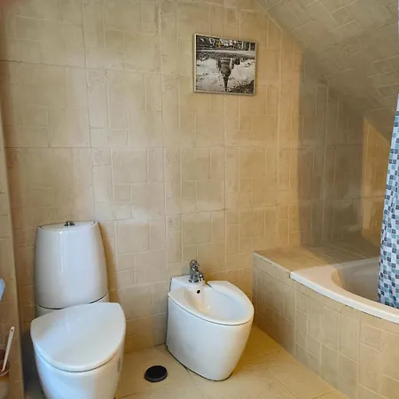 Casa Idilica 5 En * Ajo